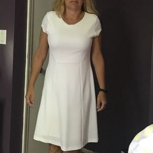 Jones New York White Dress Size Small